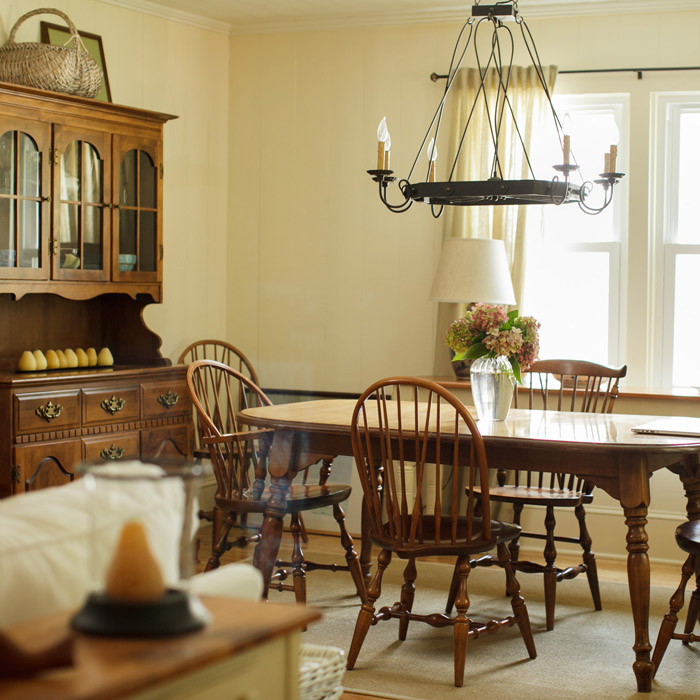 Crooked Tree Cottage / Home